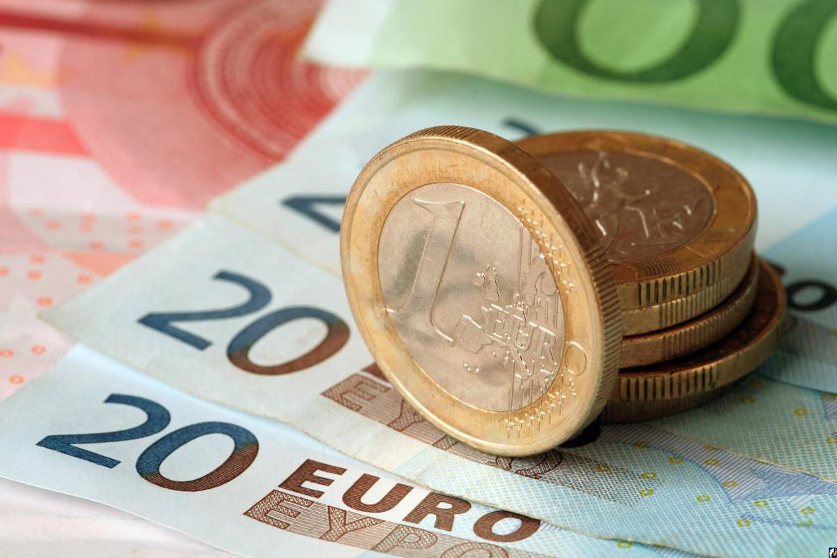 В ФРГ и Франции потребовали реформировать еврозону