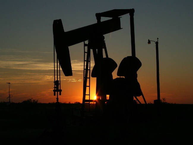 Всемирный банк резко снизил прогноз по ценам на нефть