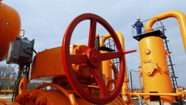 Украинские ПХГ заполнены наполовину