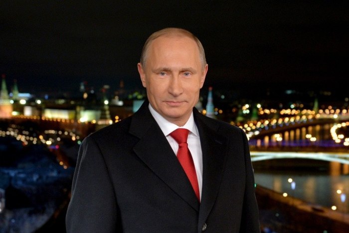 Путин поздравил россиян с Новым годом и пожелал успехов, радости и счастья