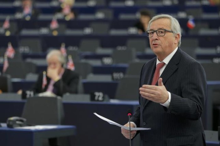 Юнкер: Закрытие границ Евросоюза потребует €3 млрд