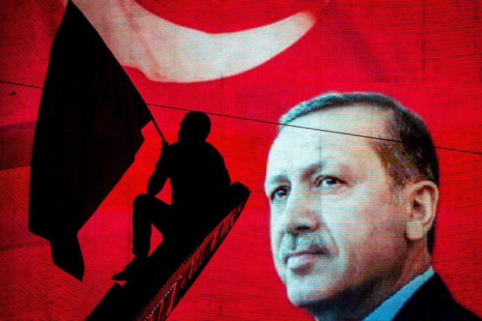Эрдоган призвал парламент принять новую конституцию в кратчайшие сроки