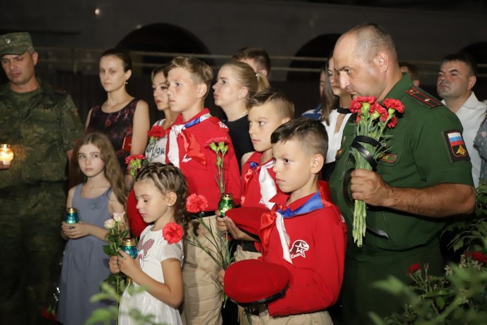 Свежие новости осетии. Дети в Южной Осетии. Южная Осетия 9 мая. День Победы дети в Молдове.