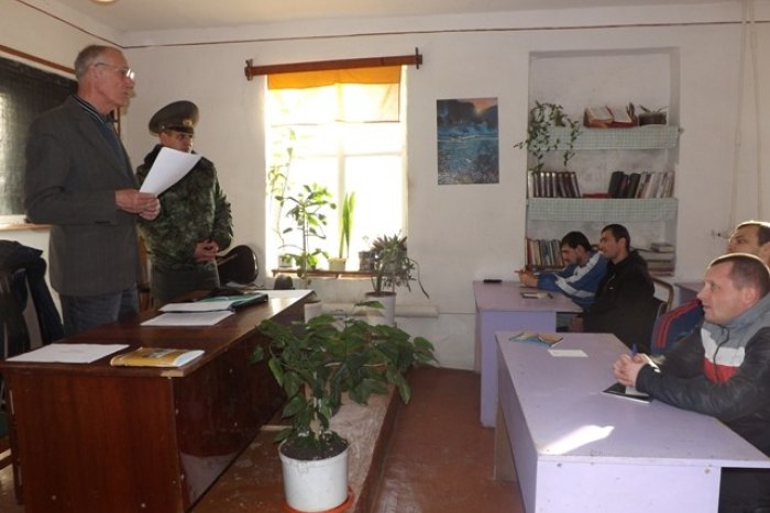 Глиное уин 1. Уин 2 тирасполь. Уин 2 тирасполь. Первый заместитель министерства юстиции пмр ищенко. Уин 2 пмр.