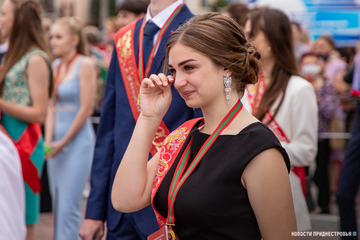 Чествование. Чествование медалистов. Серебряный медалист. Золотые медалисты Сочи. Золотая медаль Приднестровье.