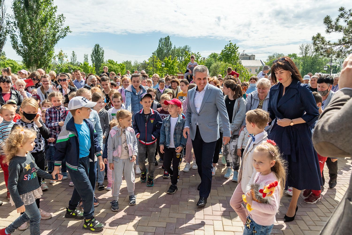 Итоги недели: встречи Президента с международными делегациями и праздники  для детей | Новости Приднестровья