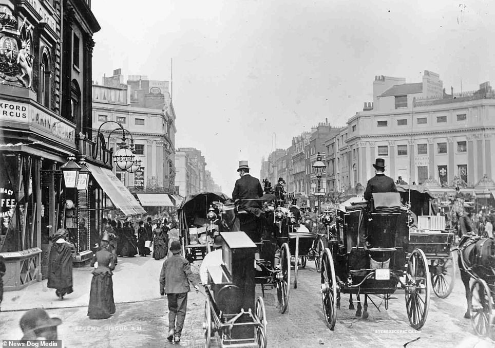 На фото: Лондон восьмидесятых годов XIX века