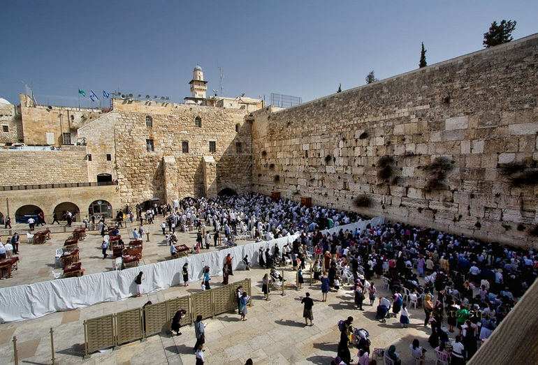 Что строят в иерусалиме возле стены плача