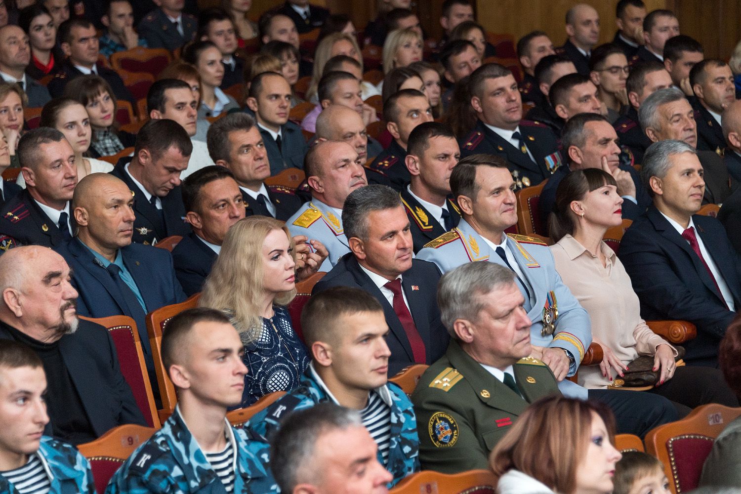 Концерт ко дню милиции 2024. День полиции концерт. Милиция на концерте. День милиции в Приднестровье.
