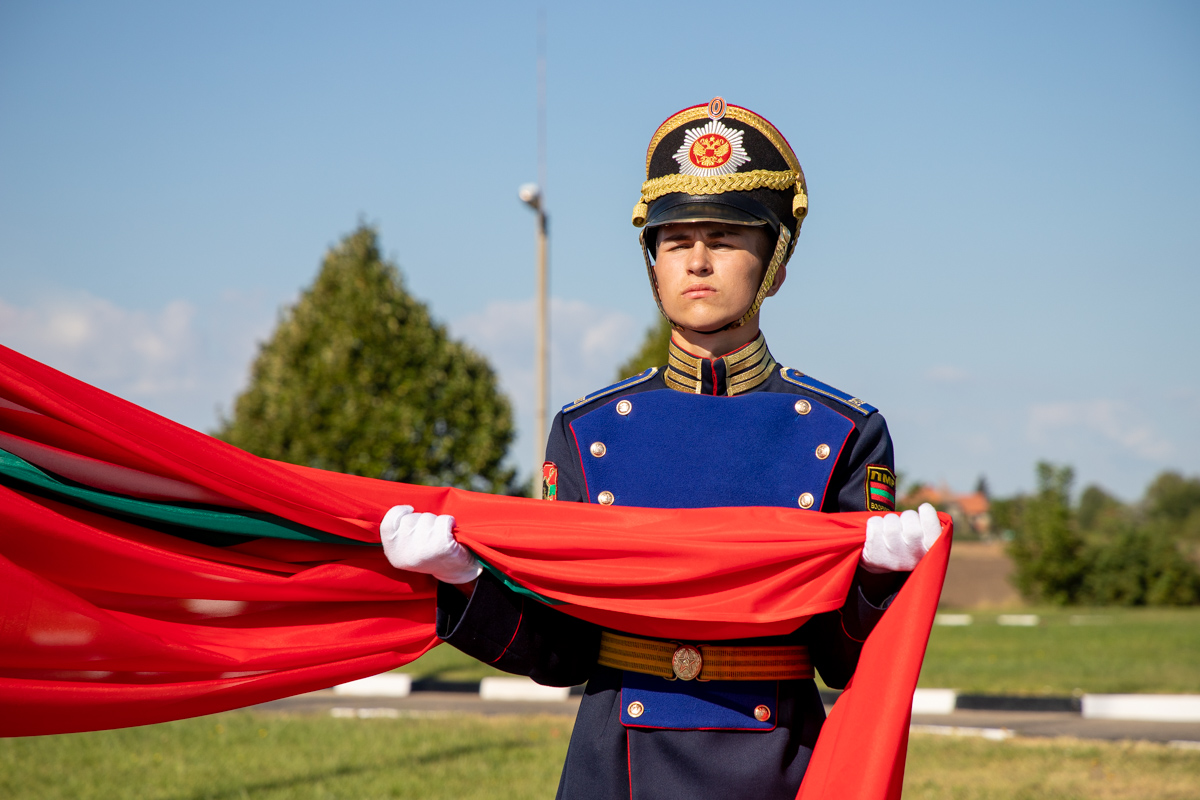 22 августа – День Государственного Флага России - Новости - РПГМУ Курской области