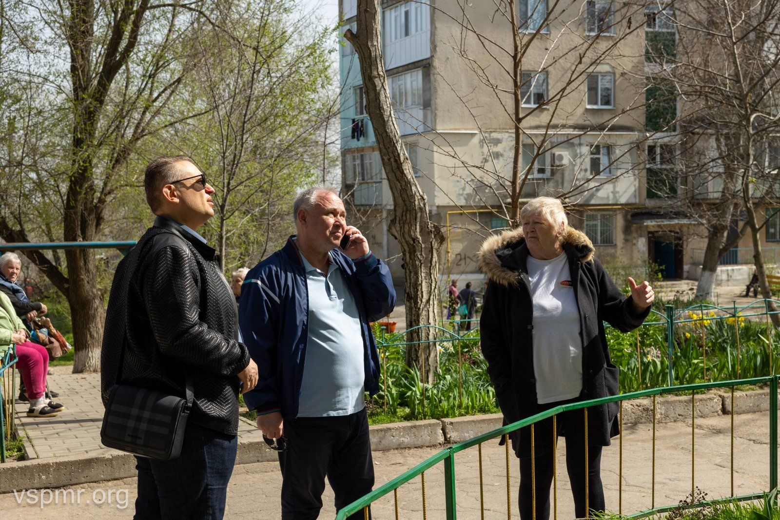 На встречах с депутатами избиратели просят отремонтировать дворовые проезды  | Новости Приднестровья