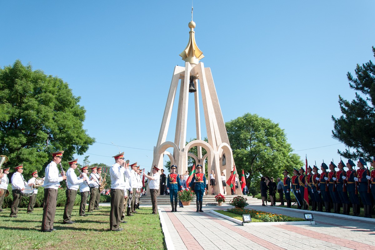 Года в бендерах