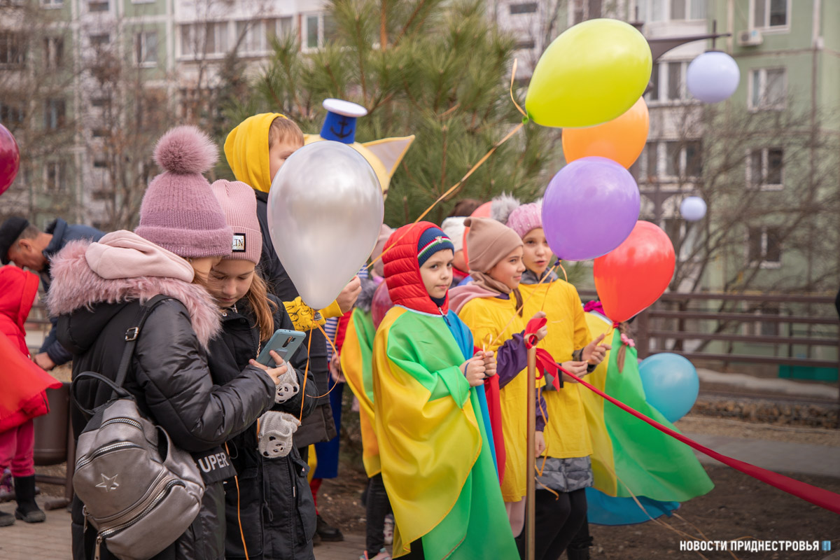 Открыли новый сквер