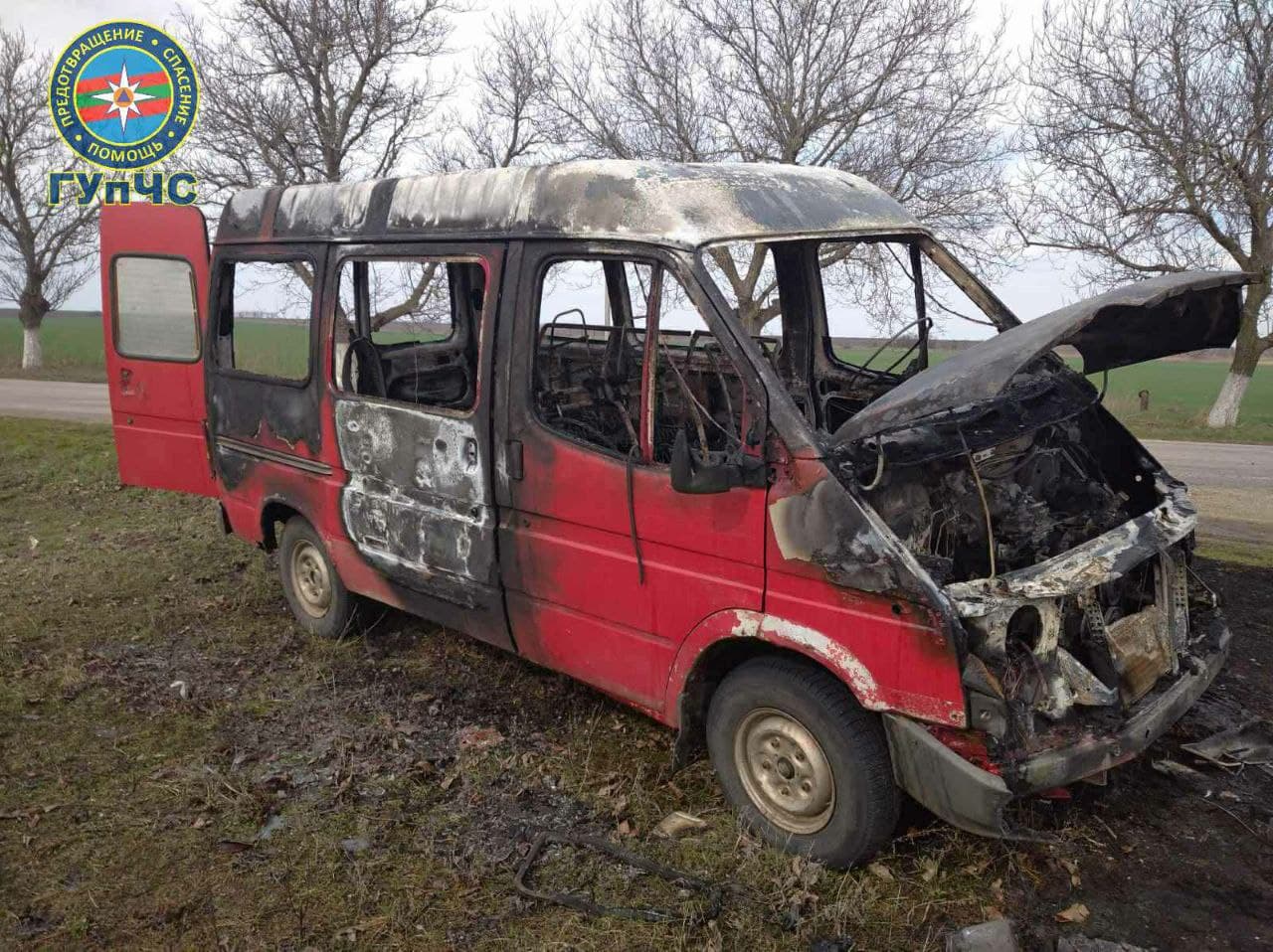 В Чобручах автомобиль загорелся на ходу | Новости Приднестровья