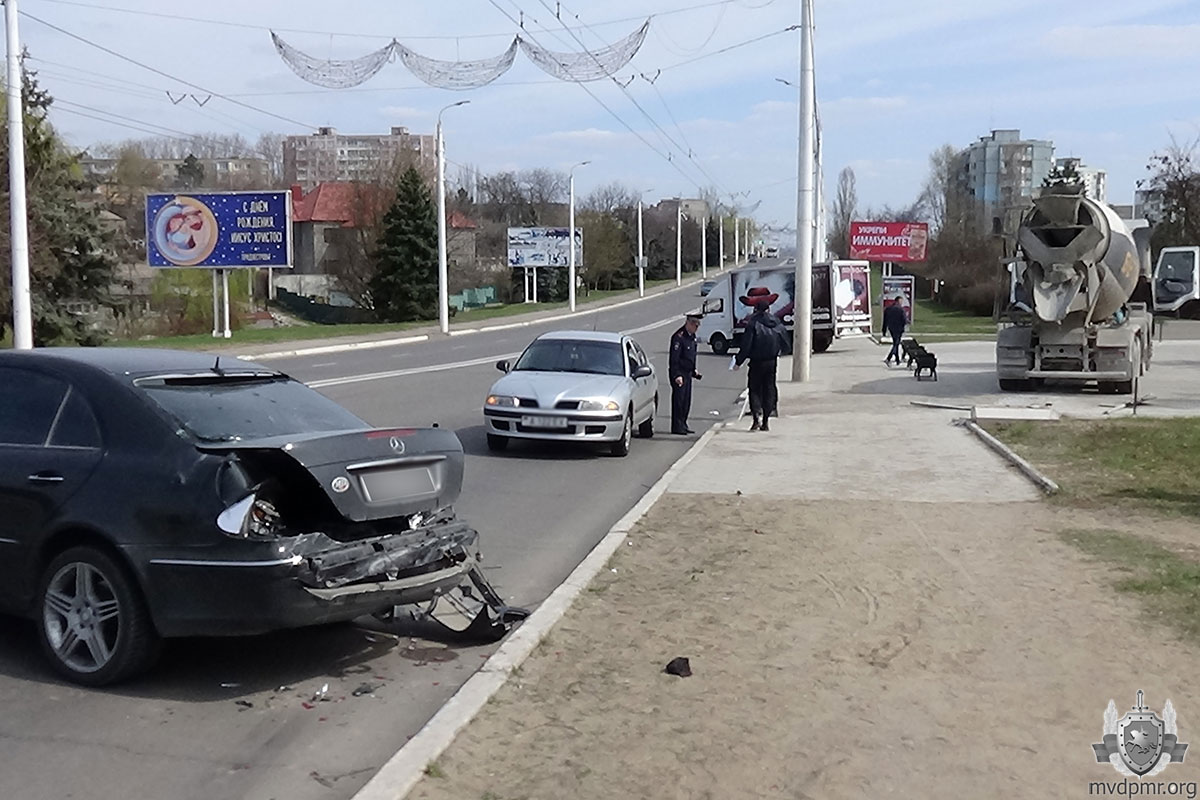 Водитель грузовика попал под колёса собственного автомобиля | Новости  Приднестровья