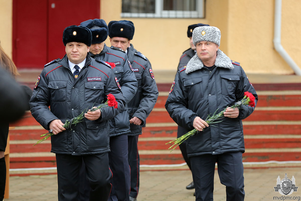 Министр внутренних дел поздравил с юбилеем слободзейский РОВД | Новости  Приднестровья