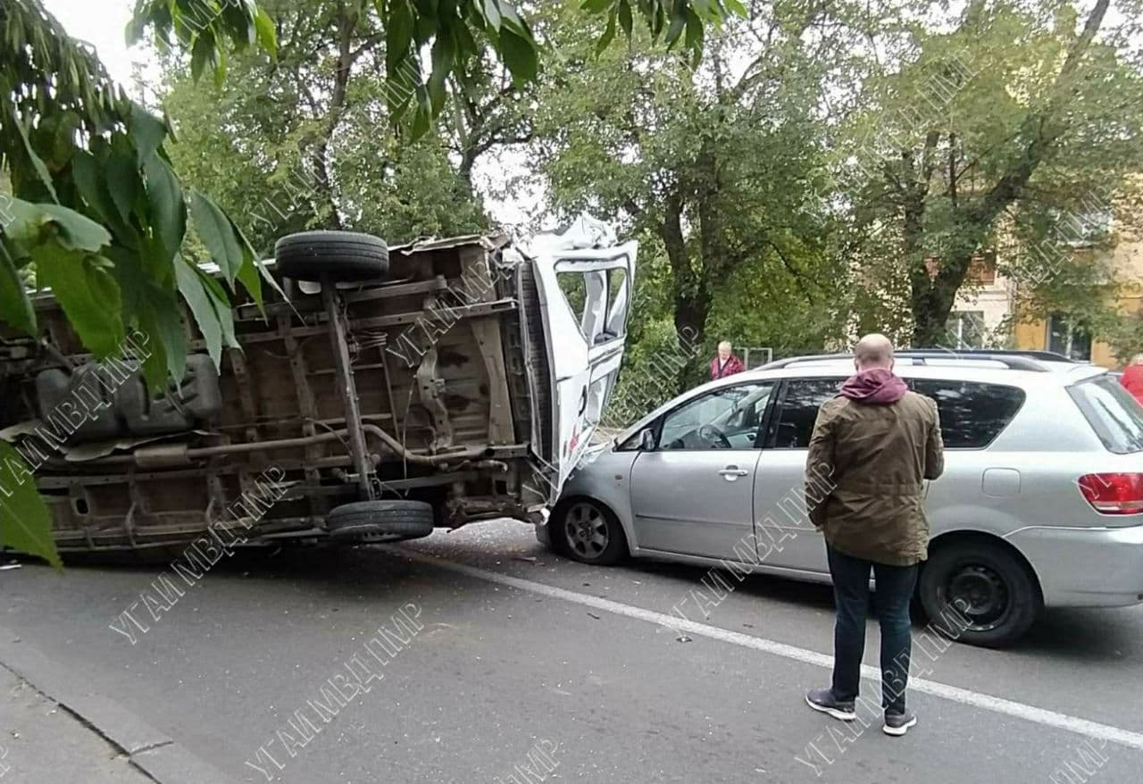 Машина скорой помощи столкнулась с иномаркой в Тирасполе | Новости  Приднестровья