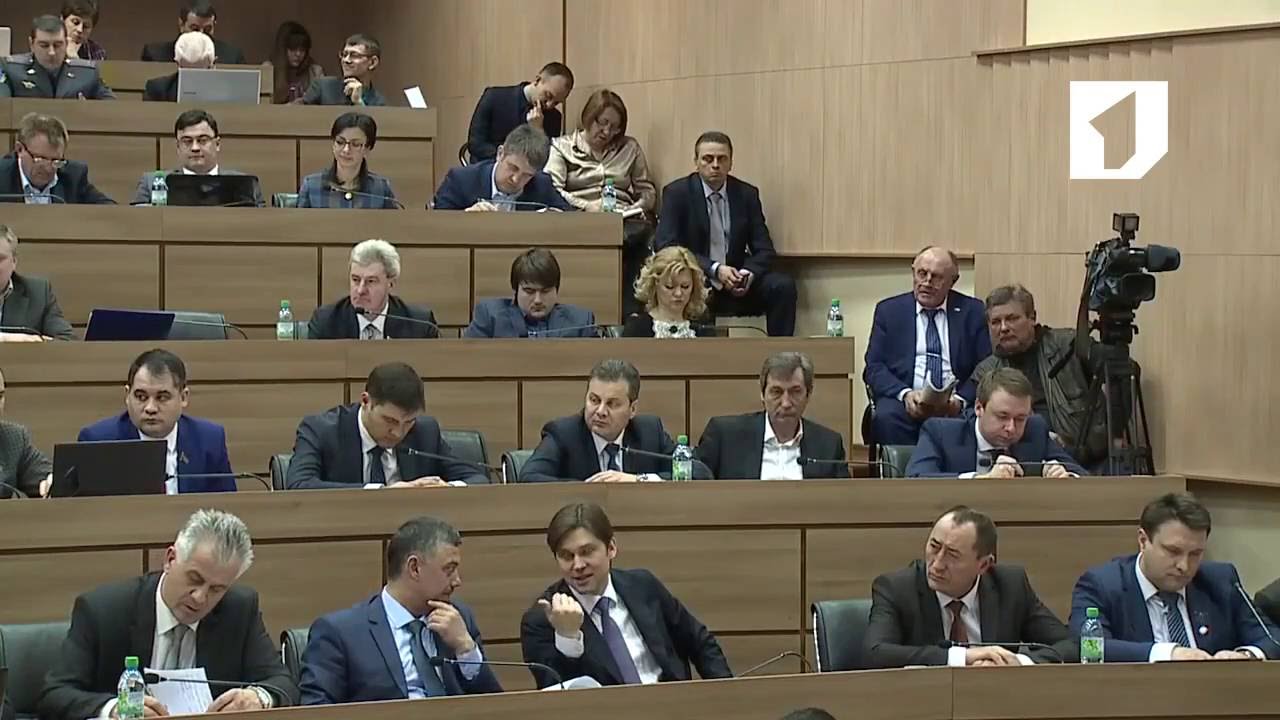 Президент: депутаты должны быть обязаны предоставлять данные о доходах