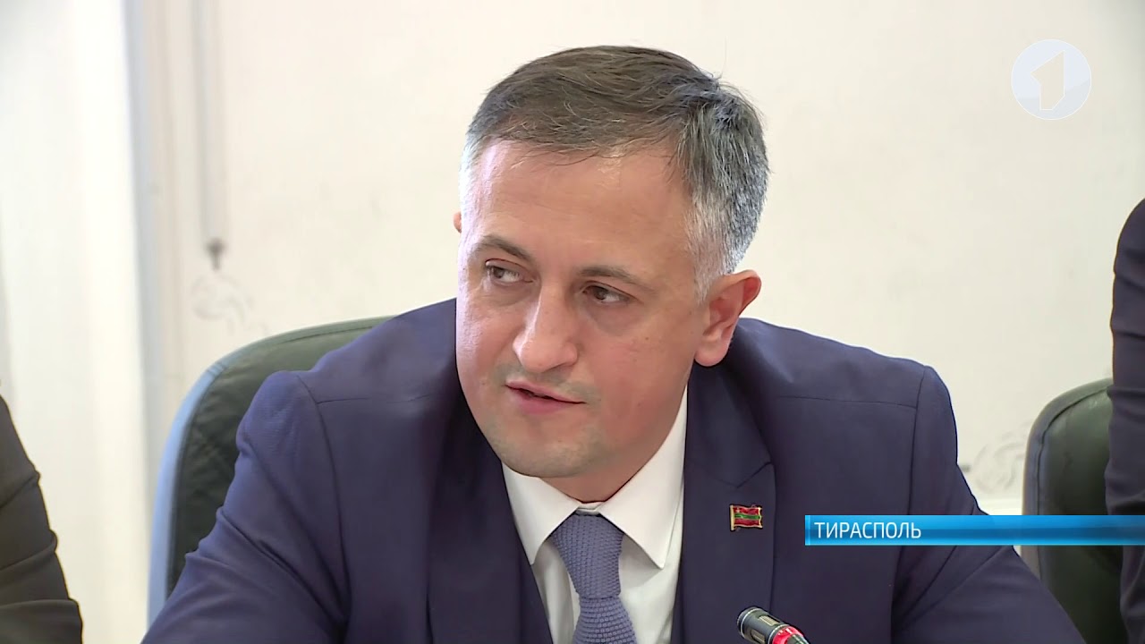 Работают сообща. Состоялось совместное совещание президиумов Правительства и Верховного Совета