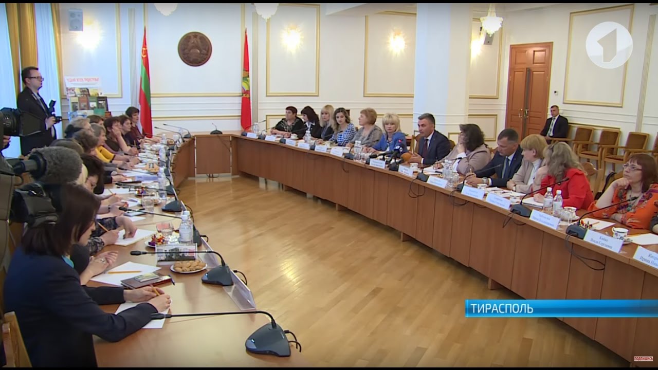 Президент встретился с работниками музеев