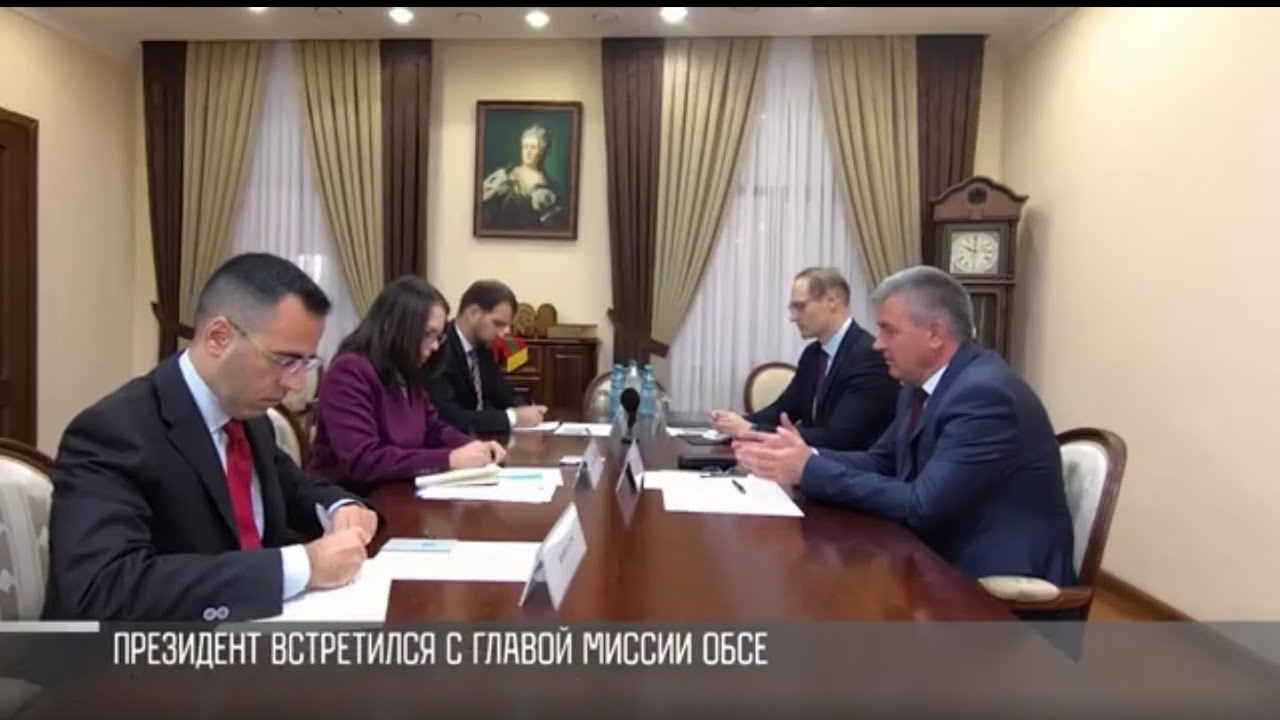 Президент встретился с главой миссии ОБСЕ