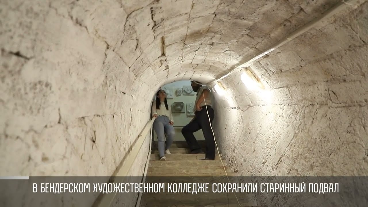 Купеческий дом, Вертинский и мастерство художников