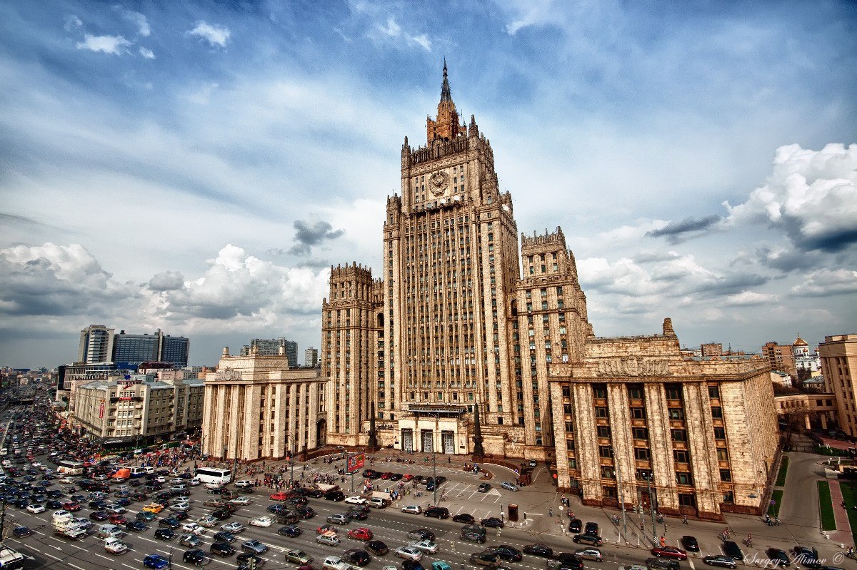 МИД РФ призывает расположившихся в Египте граждан России к осмотрительности МИД РФ призывает расположившихся в Египте граждан России к осмотрительности