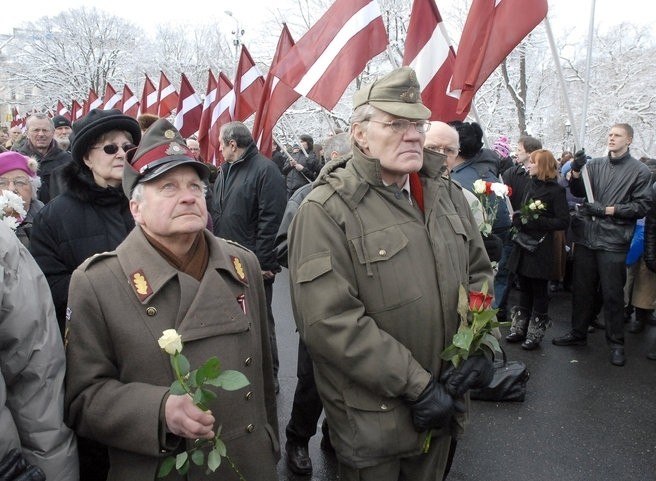 В Латвии граждане, воевавшие за нацистскую Германию, получили статус участника Второй мировой войны