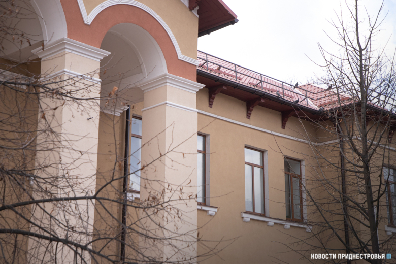 .Художественная школа-библиотека.