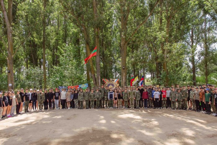 Заместитель министра обороны посетил военно-патриотический лагерь «Марс»