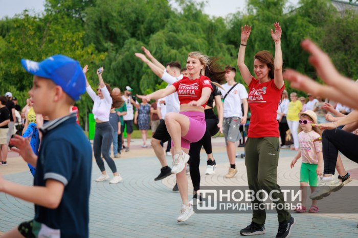 В Екатерининском парке столицы проходит фестиваль здорового образа жизни 