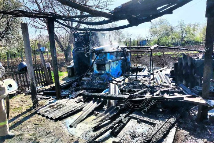 В каменском селе Катериновка сгорела летняя кухня 