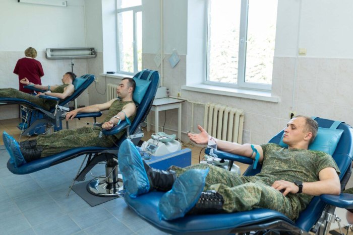 Курсанты военного института пополнили банк донорской крови