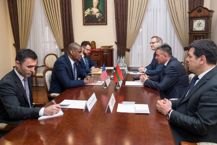Вадим Красносельский встретился с Чрезвычайным и Полномочным Послом США в Республике Молдова